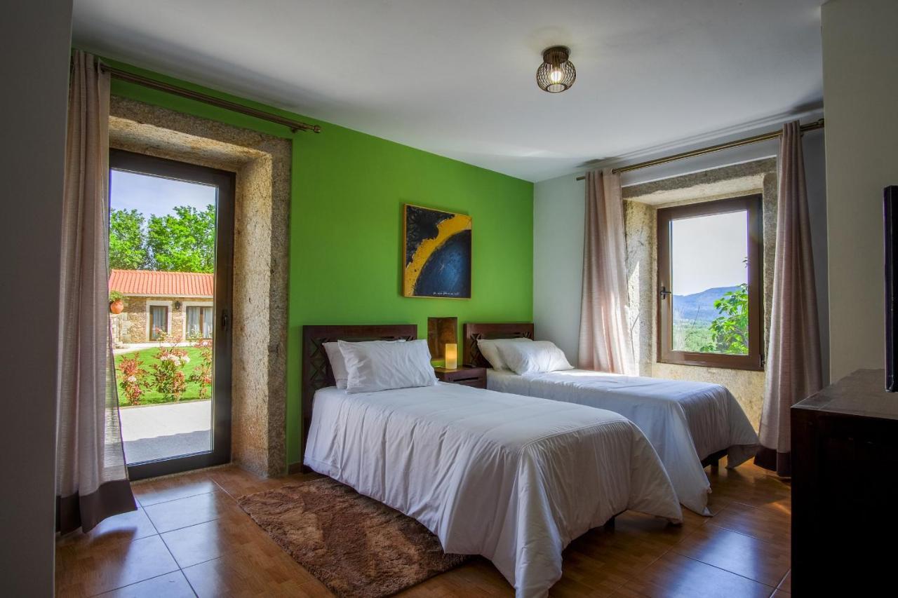 Deville Luxury Retreat 卡米尼亚 外观 照片